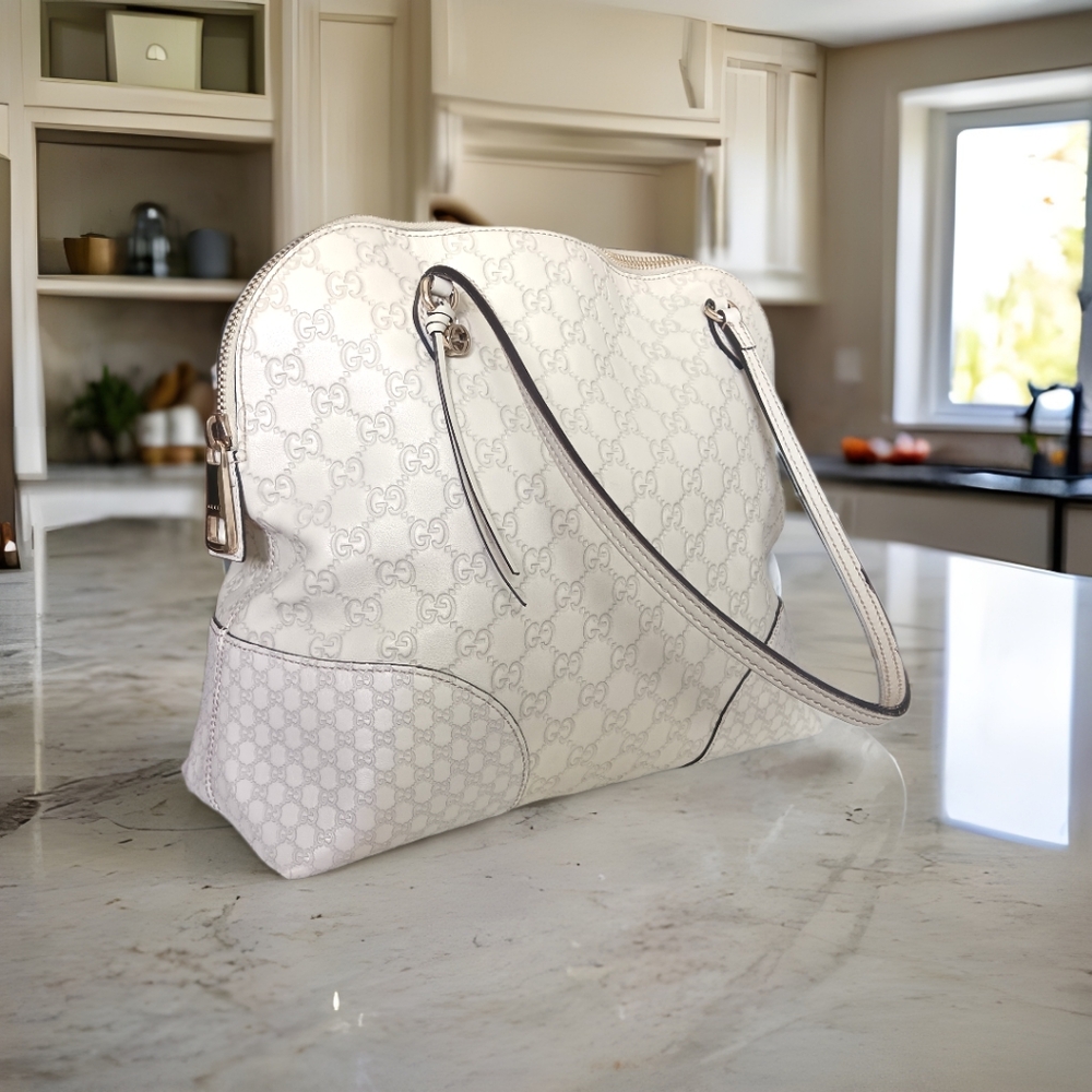 Gucci GG Guccissima Cream Leather Bree Dome Shoulder Bag - Picture 4 of 16